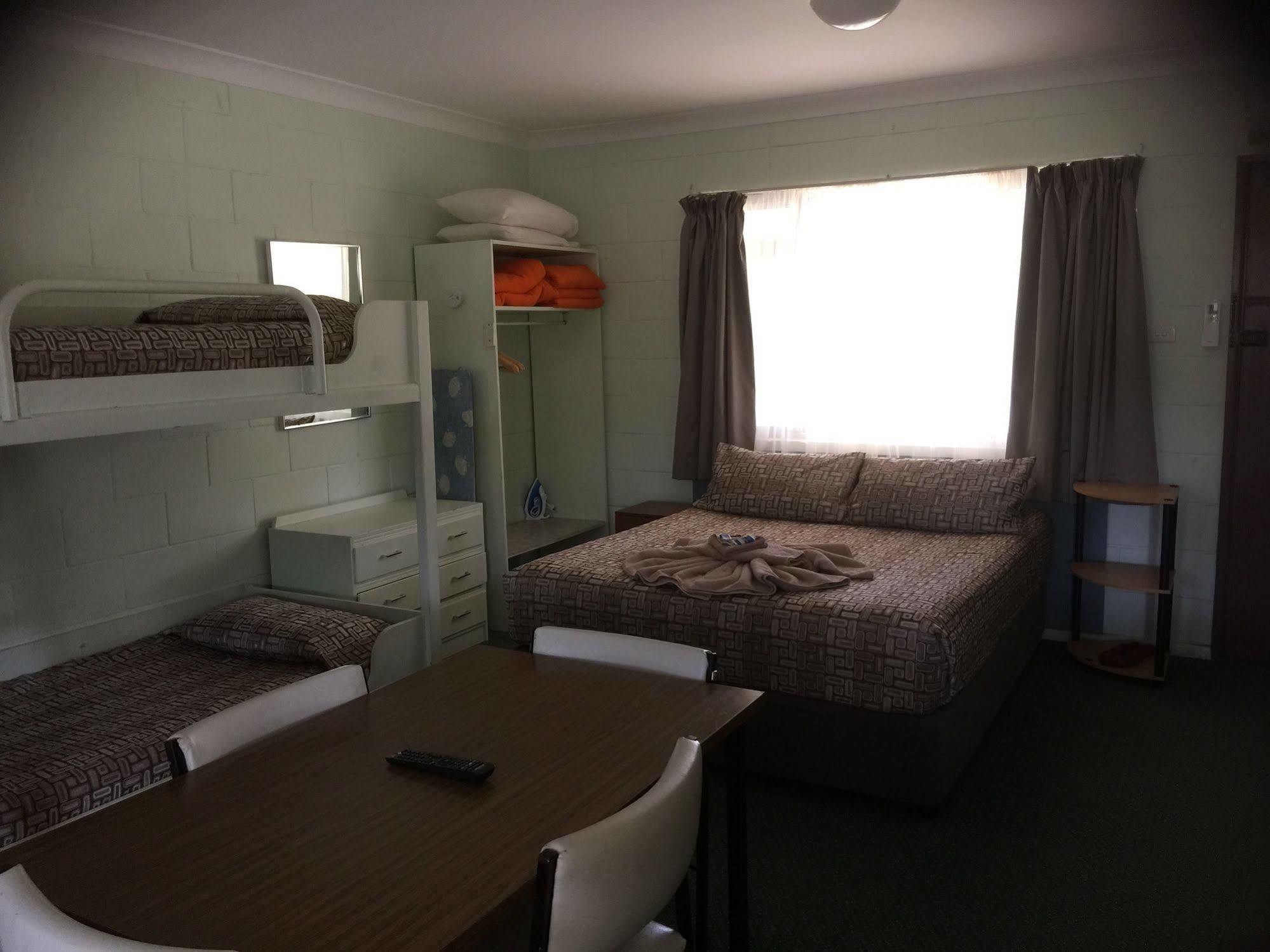 Warrumbungles Mountain Motel Coonabarabran Exterior foto