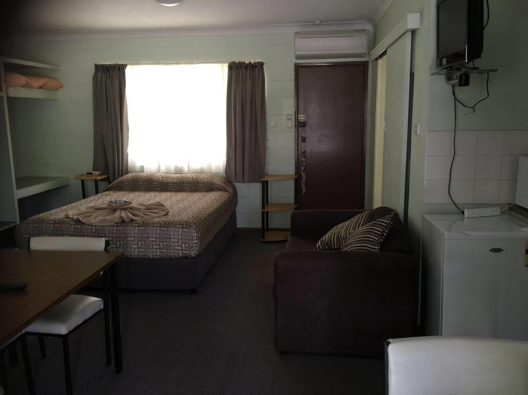 Warrumbungles Mountain Motel Coonabarabran Exterior foto